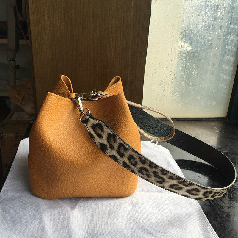 Fashion Leopard Print Bucket Bags For Women Personality Rivet Handbag Python Pattern Strap Shoulder Bags Designer Crossbody Bag My Store