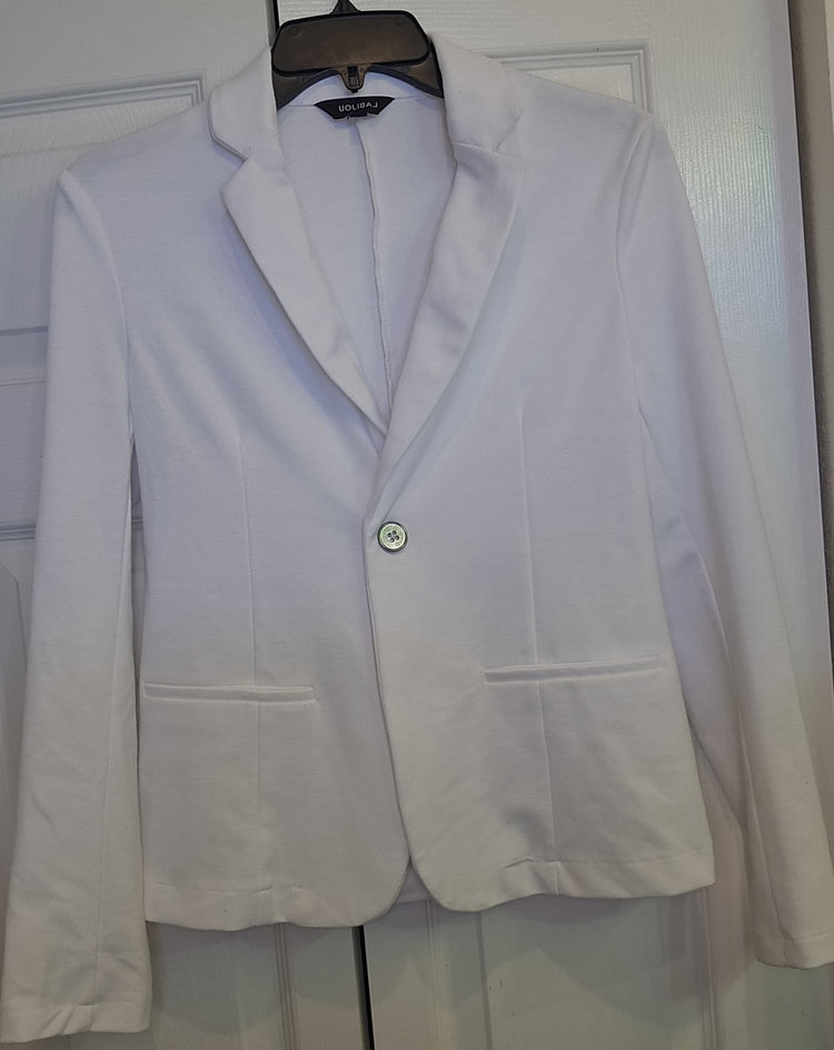 white long sleeve Jacket 1Heartof5