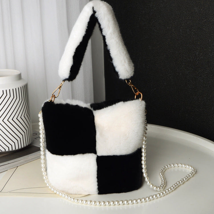 Checkerboard Plush Bucket Bag With Pearl Chain Design Winter Fashion Luxury Handbags For Women Personalized Shopping Shoulder Bags My Store