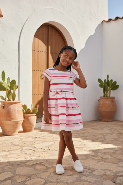Short sleeves kids dress 1Heartof5